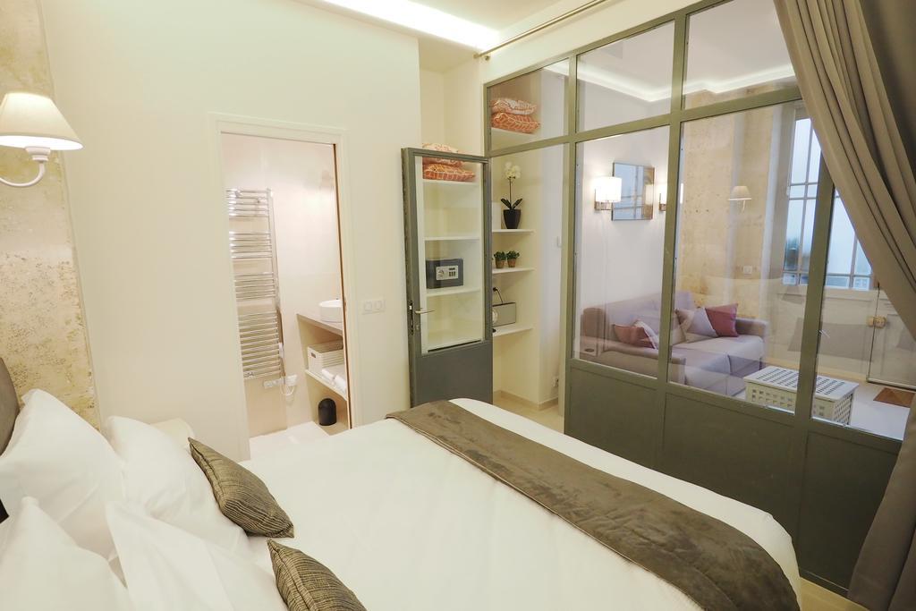 Saint Germain Cosy Chicsuites Paris Room photo